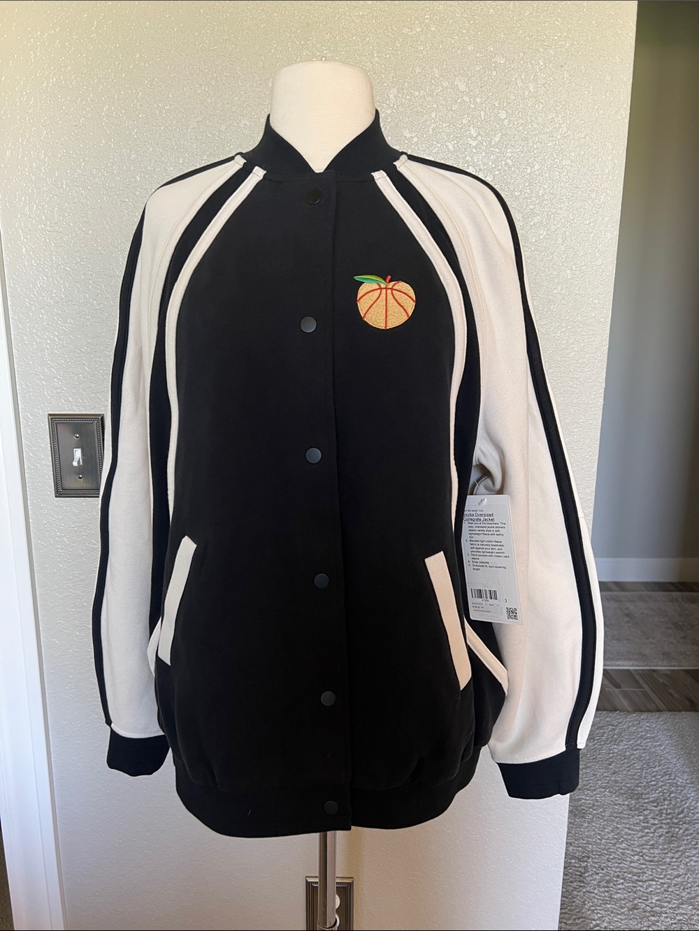 lululemon NWT Scuba Oversized Collegiate Jacket